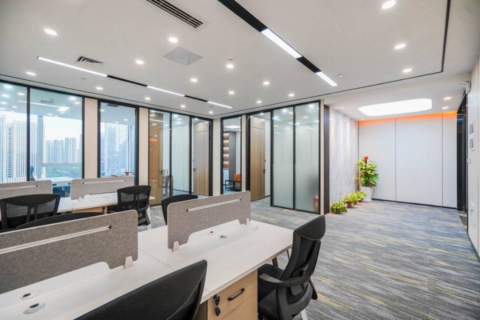 南宁环球金融中心T2栋1308号房 208平