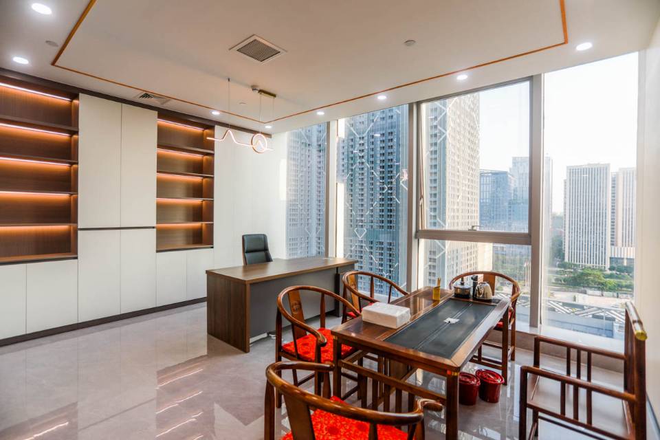 环球金融中心T2栋1408号 128平2+8工位