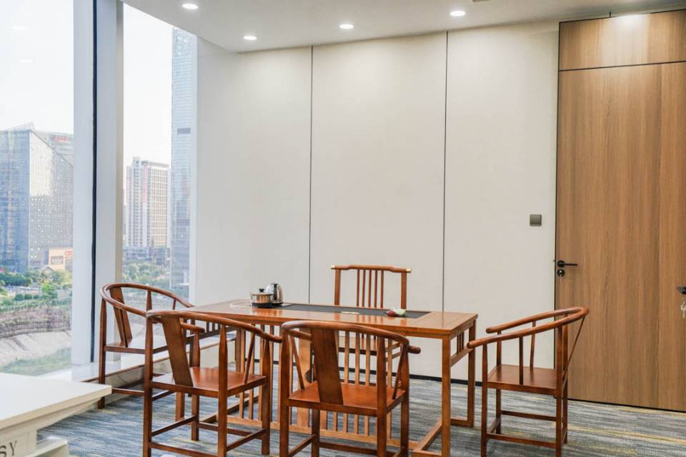 南宁环球金融中心T2栋1308号房 208平