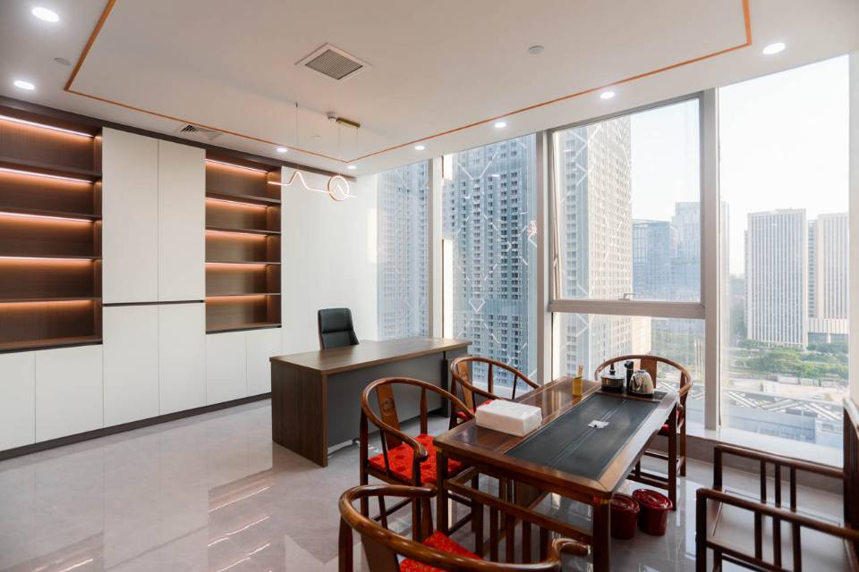 环球金融中心T2栋1408号 128平2+8工位