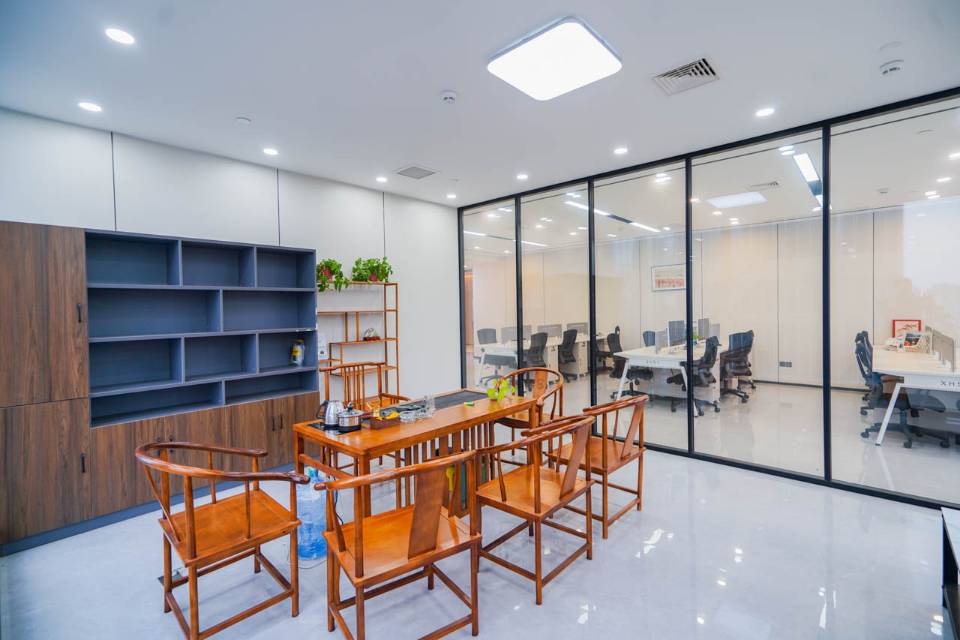 南宁环球金融中心T2栋-1402号房238平