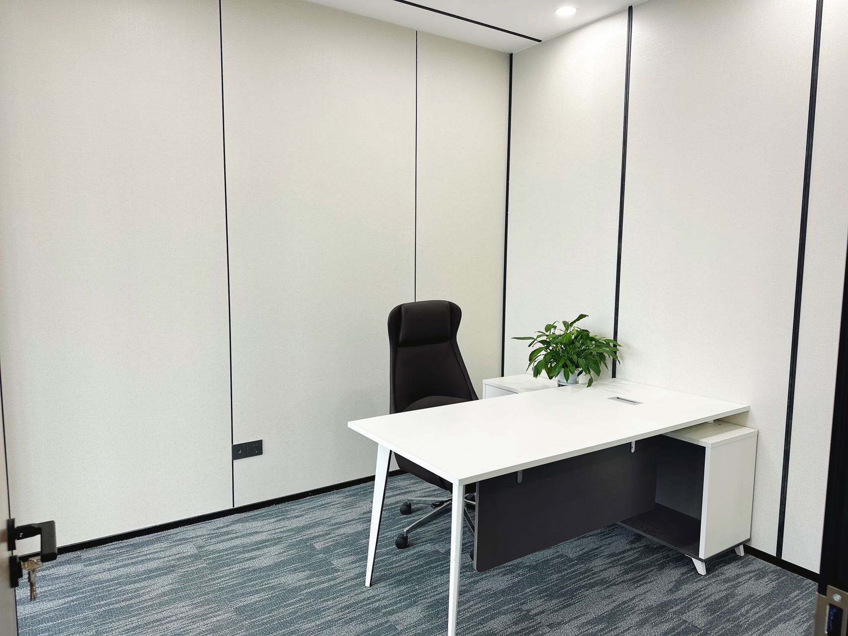 五洲交通大厦2012面积268.12㎡