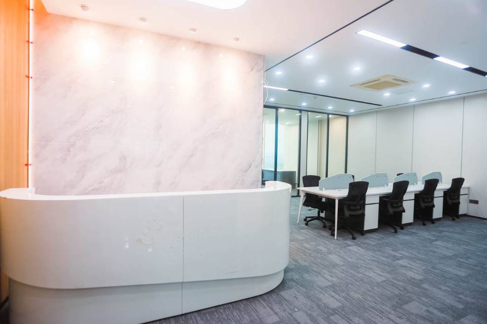 阳光金融大厦2310号185平