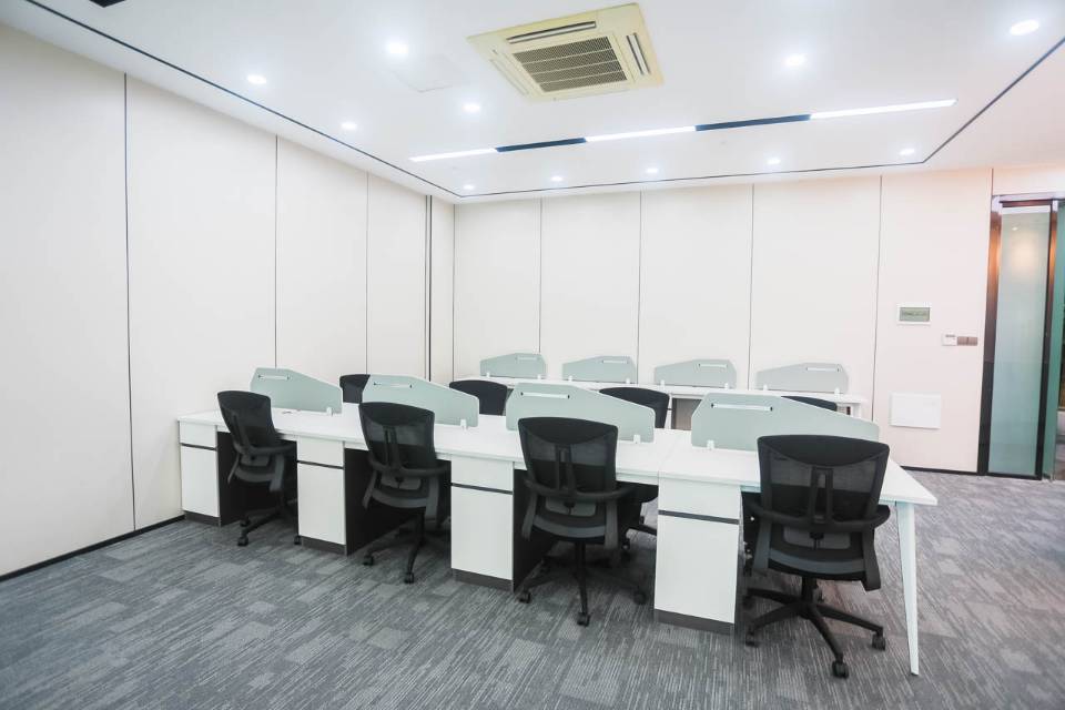 阳光金融大厦2310号185平