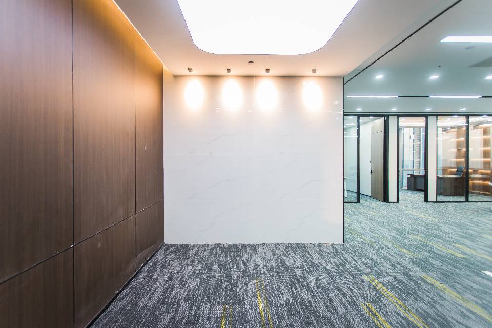 五洲交通大厦2013号 308平