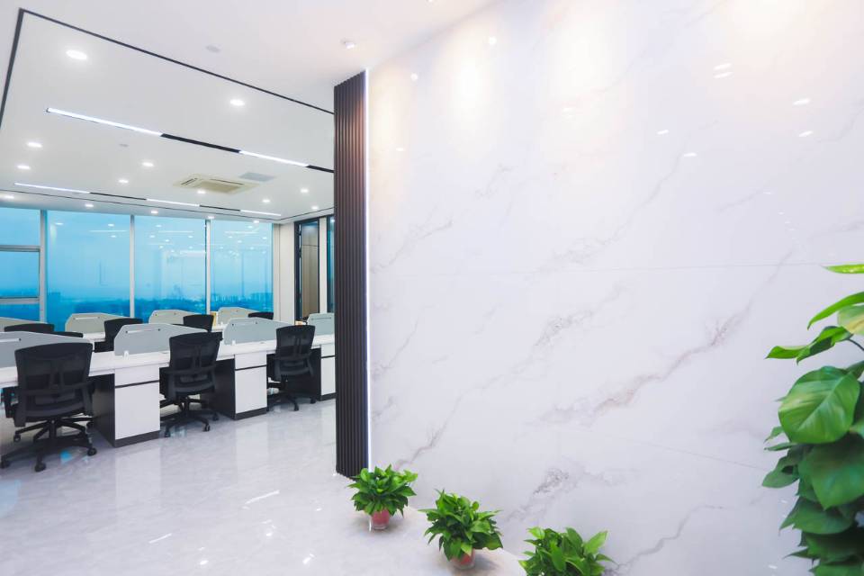 阳光金融大厦2210号218平