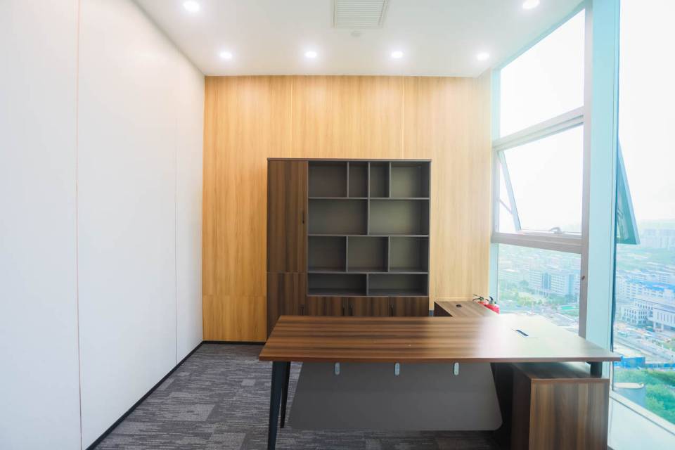 阳光金融大厦2310号185平