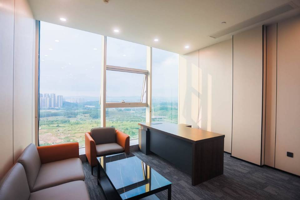 阳光金融大厦2310号185平