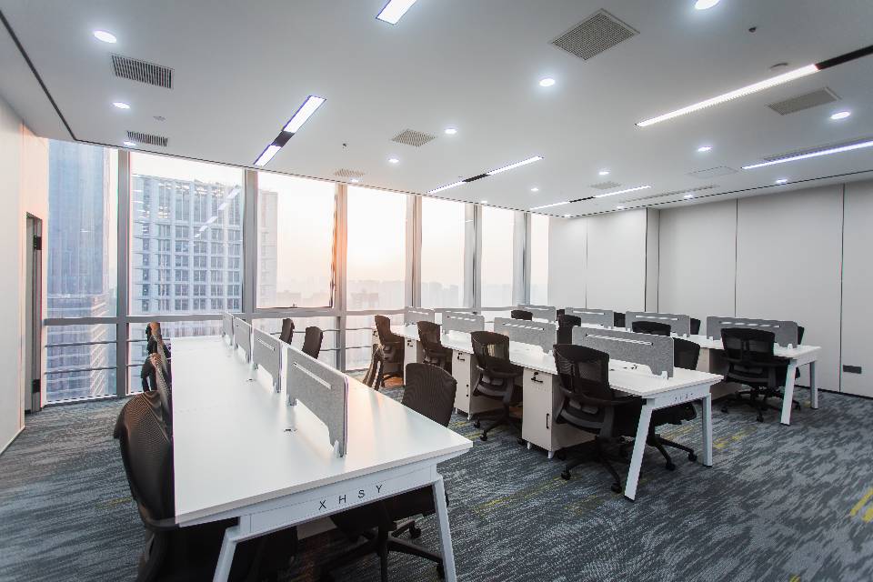 五洲交通大厦2013号 308平