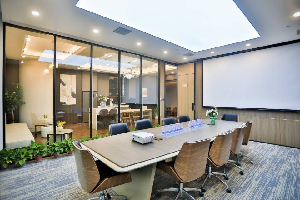 龙光国际A座1412室