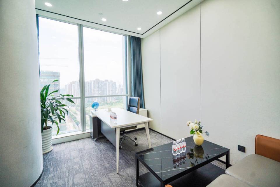 龙光国际A座1412室