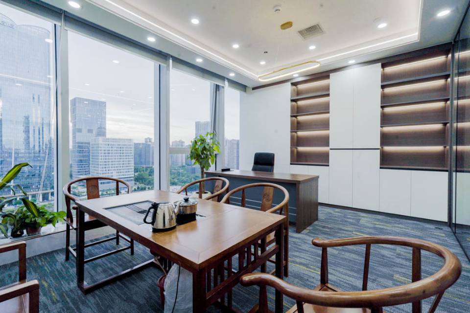 环球金融中心t2栋1415室122.8平2+8工位