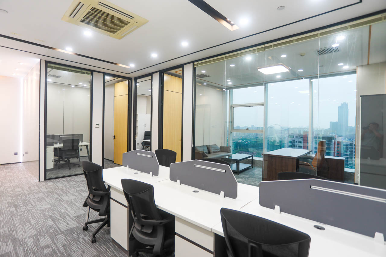 【测试】凤岭北甲级写字楼 阳光金融大厦150平 带全套家具 24小时空调