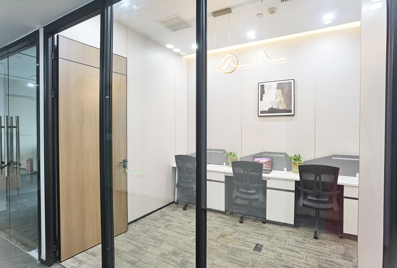 阳光金融大厦3人工位间