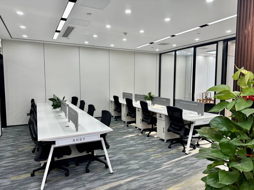 五洲交通大厦2008 电梯口大门 387平6+1格局