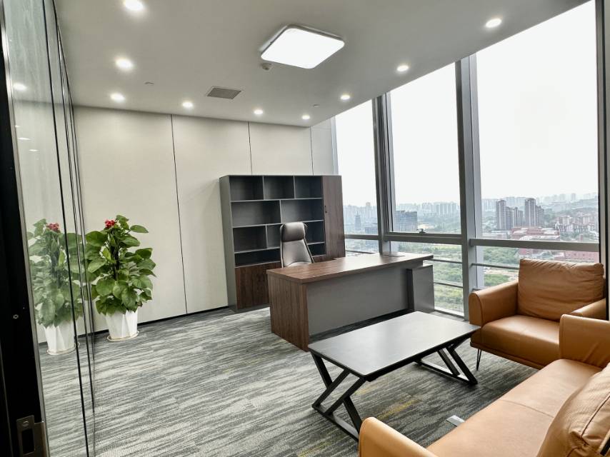 五洲交通大厦2008 电梯口大门 387平6+1格局