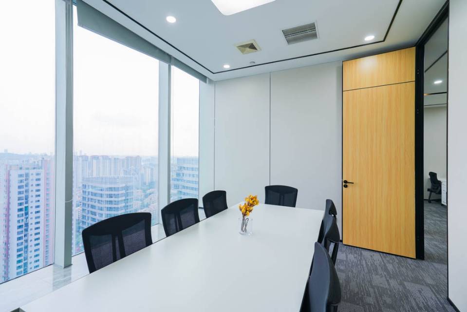 阳光金融大厦2301号148平