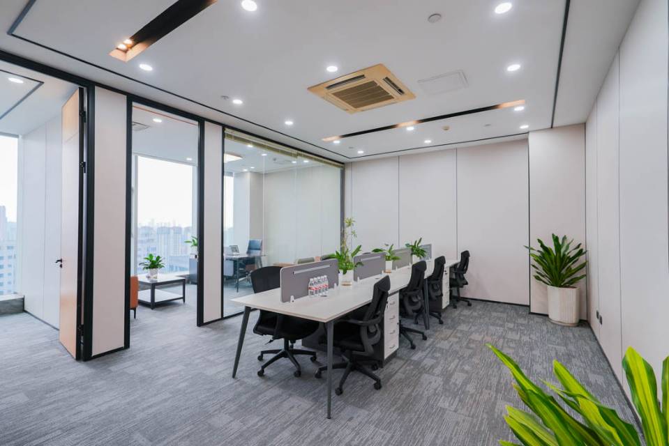 阳光金融大厦2301号148平