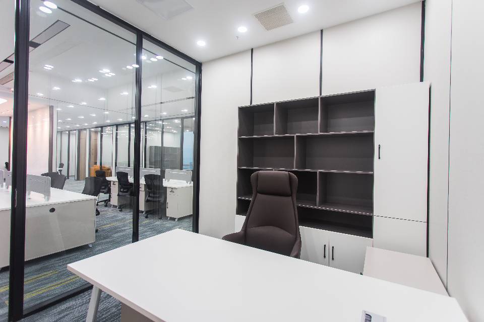 正电梯口 超大气户型 视野开阔看湖景