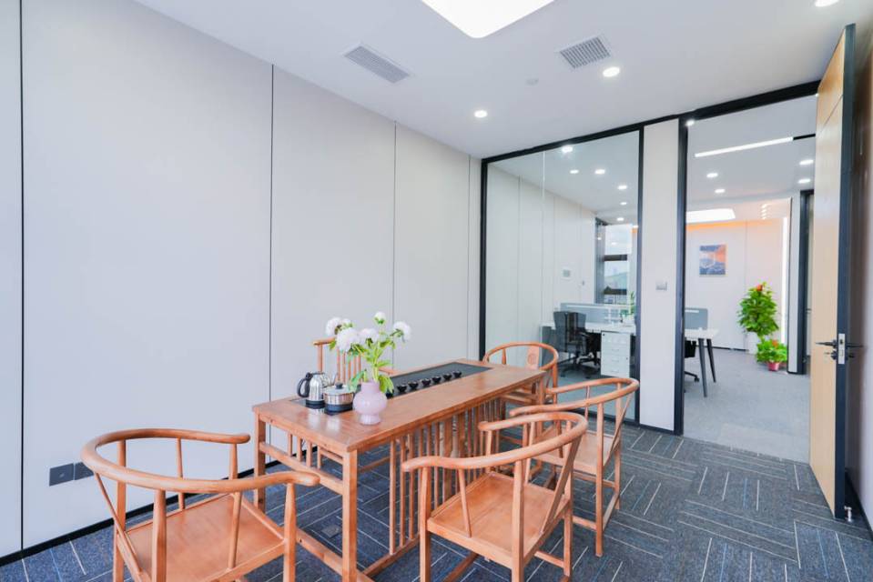 碧园中心A座1202C号 153.6平