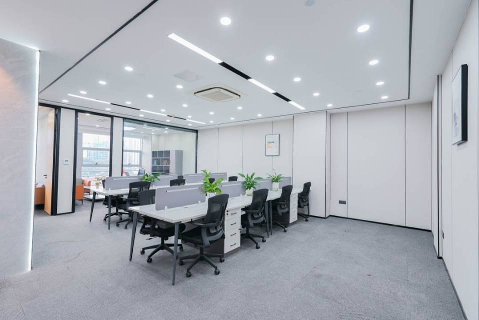 碧园中心A座1408号 193.32平