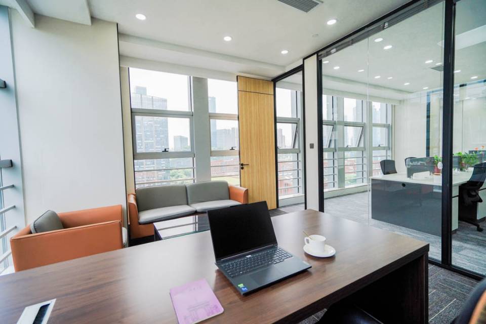 碧园中心A座1201C号 206.16平