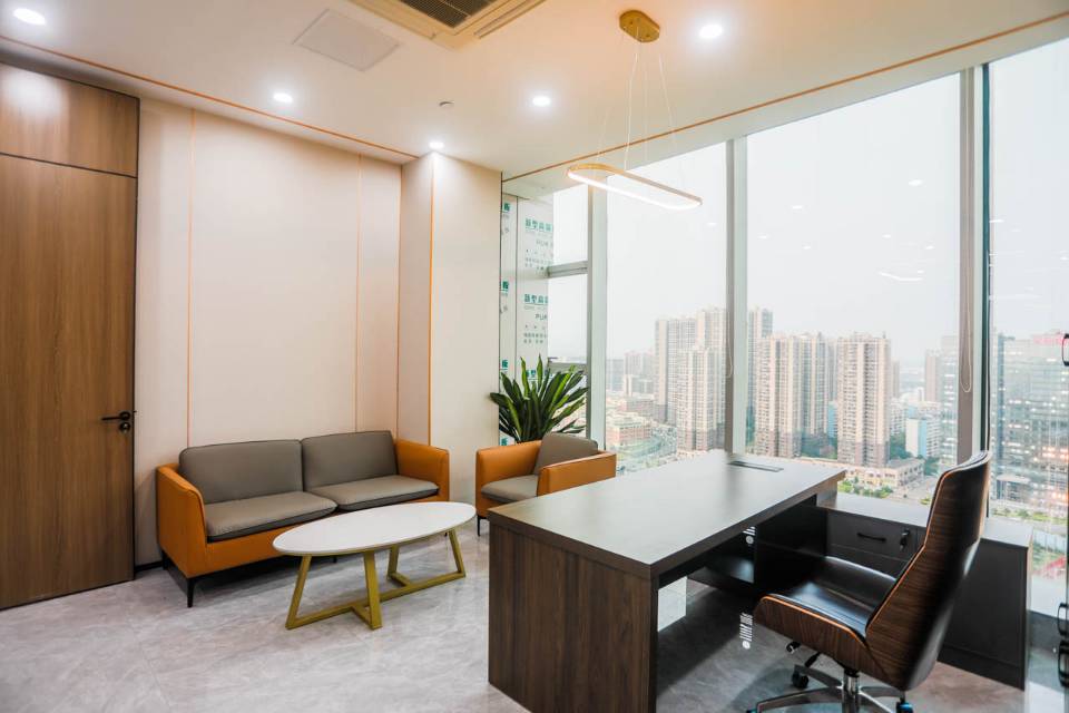 阳光金融大厦2211号108平