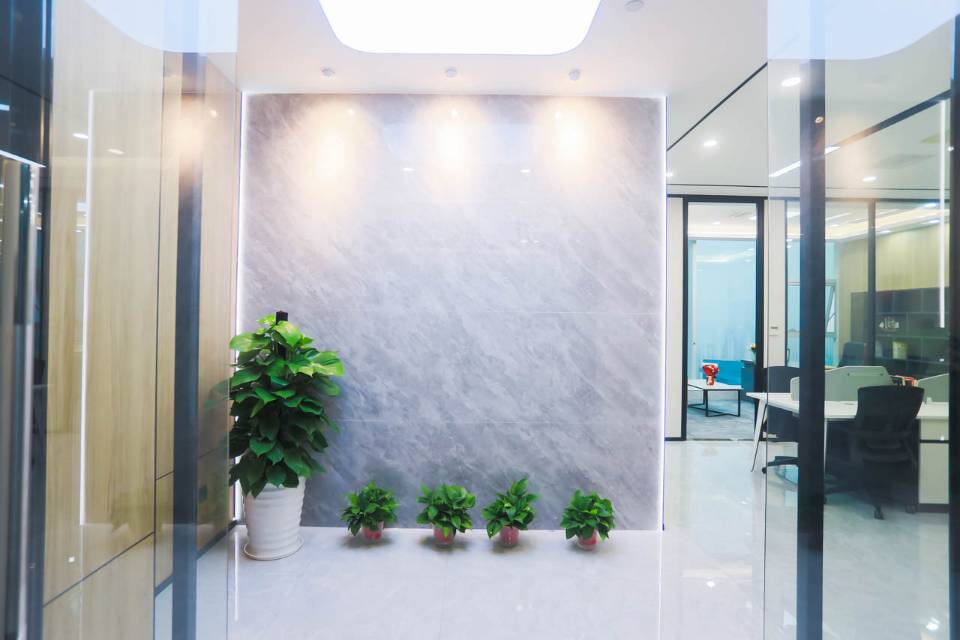 阳光金融大厦2201号 148平