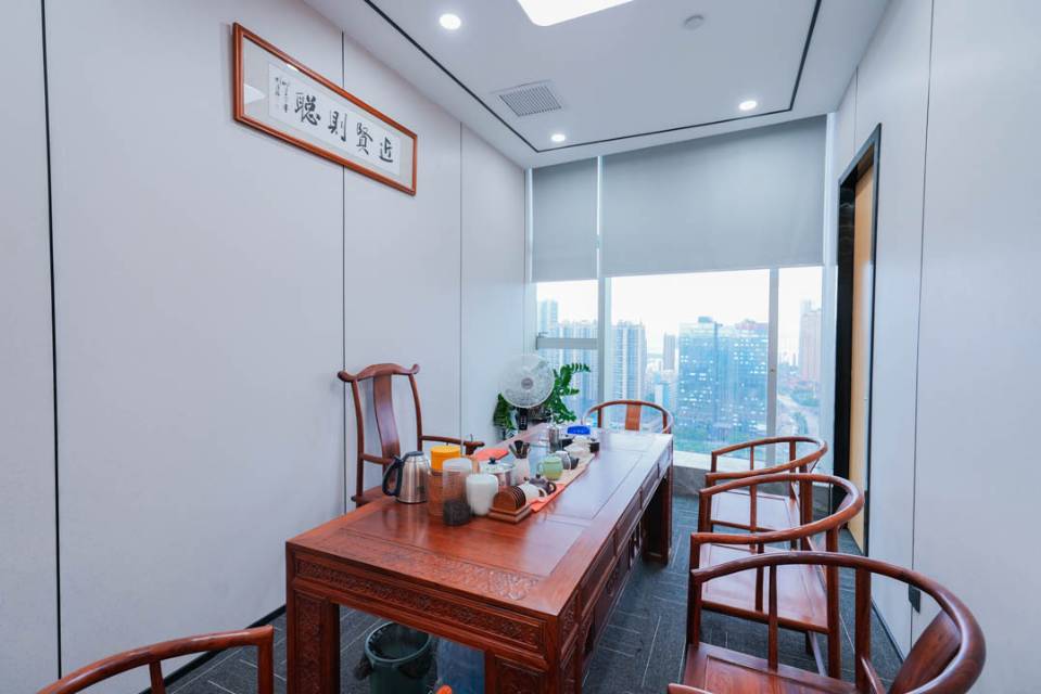阳光金融大厦2309号 408平