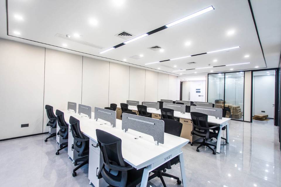 环球金融中心239平3+24工位，双面采光